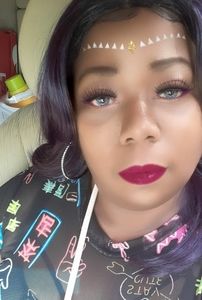 Meet your Posher, Ursula